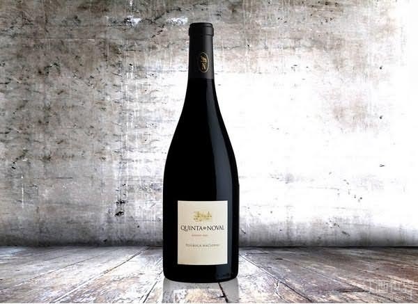 飛鳥園國(guó)產(chǎn)多瑞加干紅葡萄酒 國(guó)產(chǎn)葡萄酒的崛起與品質(zhì)見證